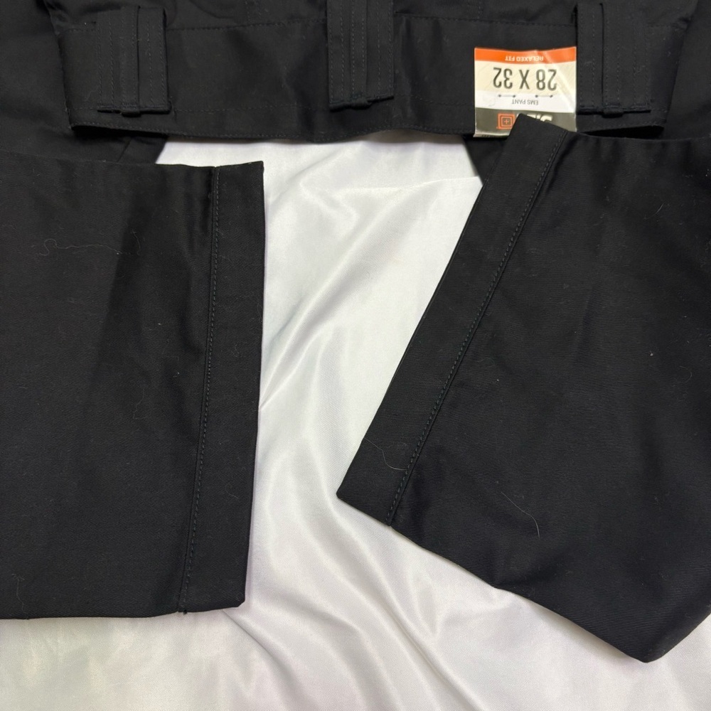 5.11 Tactical EMS Cargo Pants Mens 28x32 NWT Utility Workwear Tactical Outdoor - Picture 6 of 8